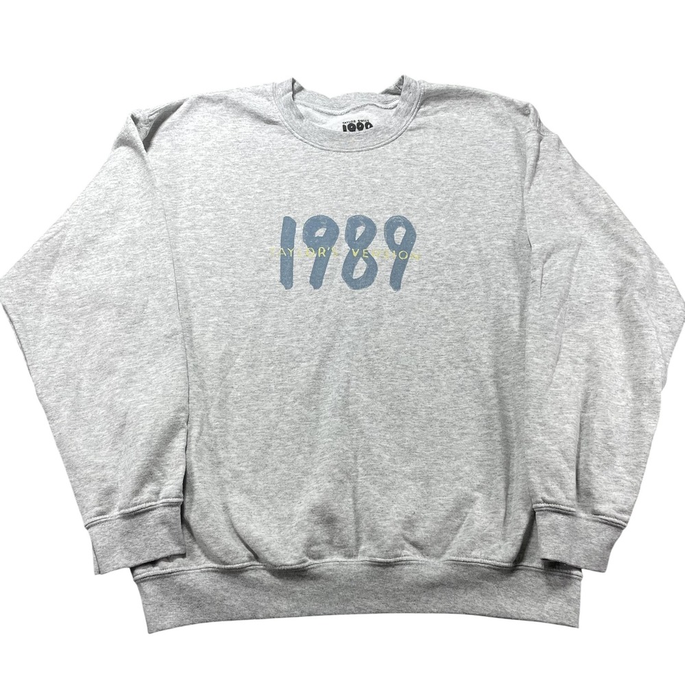 Taylor Swift Sweatshirt Womens Large Gray 1989 Taylor's Version Fleece Crewneck